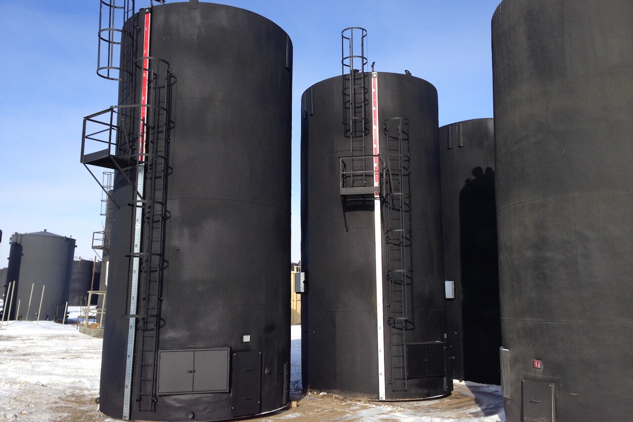 Oil and gas equipment rental near me: Tanks - Benoit Rentals